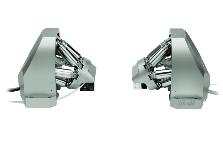 Die Basis des doppelseitigen Faserjustage-Systems F-712.HA2 ist ein Aufbau aus...