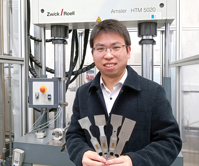 Chongyang Zeng von der Universität Siegen. Bild: ZwickRoell