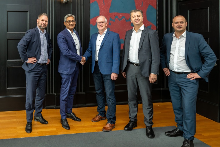Thomas Kucher, Director Supply Chain Management Schuler Group, Rohitashwa Pant,...