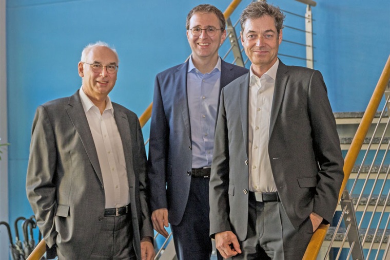 (l–r) Dr. Christoph Ullmann, Dr. Claus Narr, Volker Krause (Bild: Laserline)