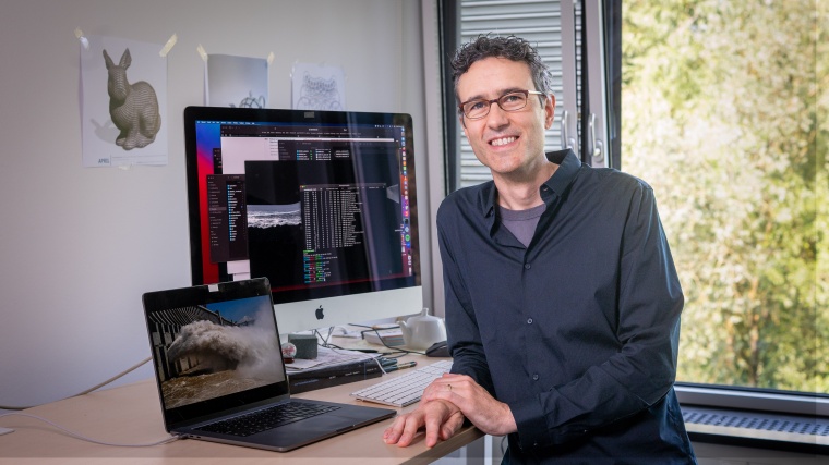 Prof. Nils Thuerey und sein Team simulieren Wellenbewegungen mit Hilfe eines...
