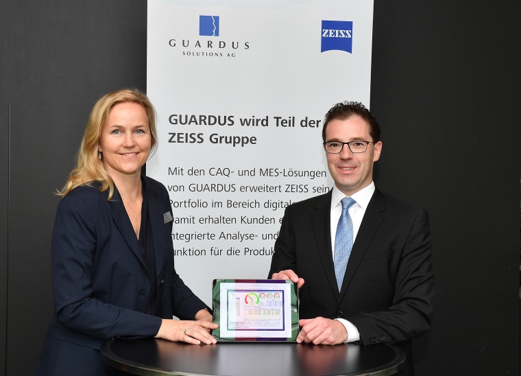 Simone Cronjäger, Founder and Managing Director of Guardus, and Dr. Jochen...
