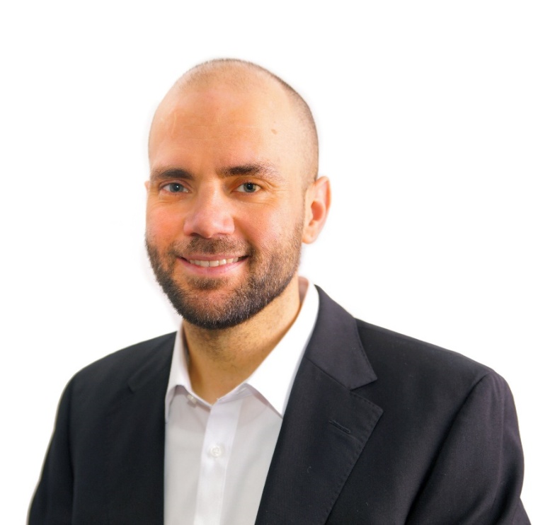 Jose Saiz, Vertriebsmanager für LED-Beleuchtungen der Marke Lumimax für...