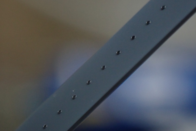 Several microresonators on a silicon wafer. (Source: S. Zhang, MPL)