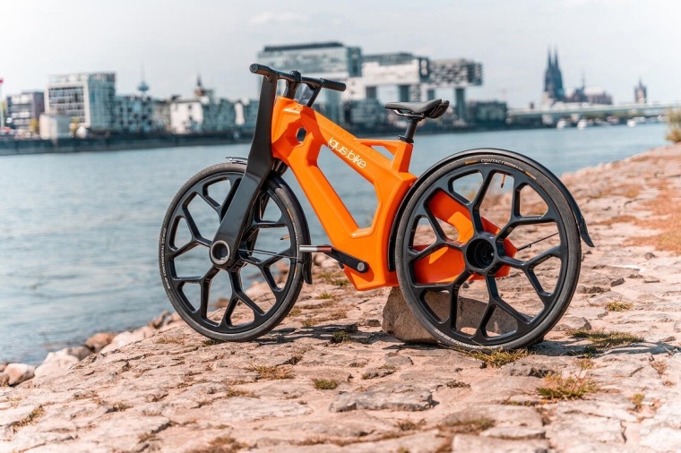Tomorrows mobility from yesterdays waste: igus creative worldwide urban bike...
