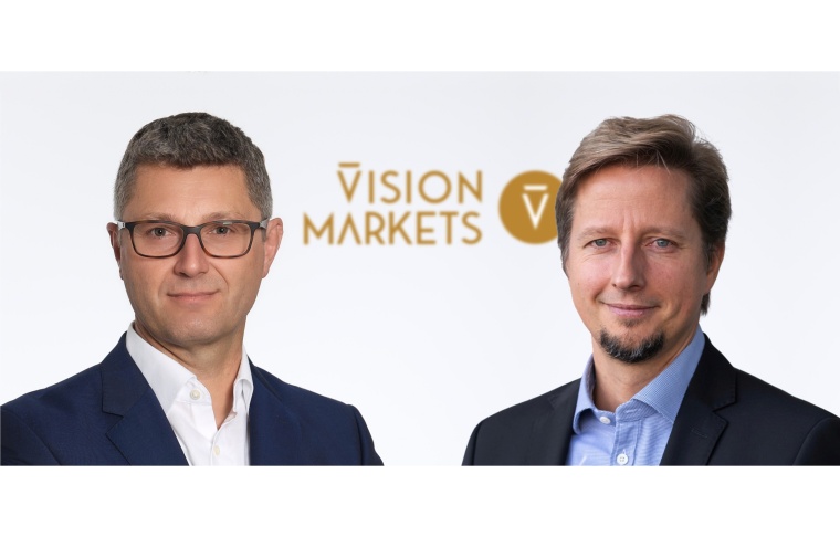 Vision Markets founder and Managing Director Dr. Ronald Müller (right) and...