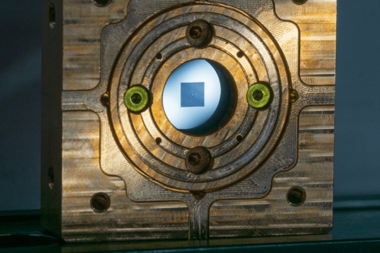 With this device researchers are able to translate information in light to...