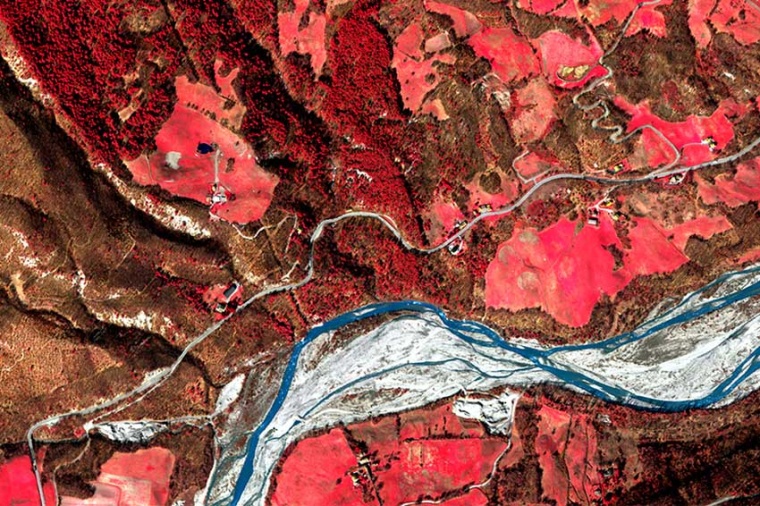 Scientific grade hyperspectral imaging (symbolic image, source: HySpex)