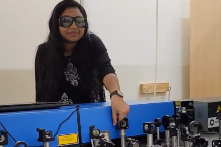 Researcher Jyothsna Konkada Manattayil aligning optical beams for up-conversion...