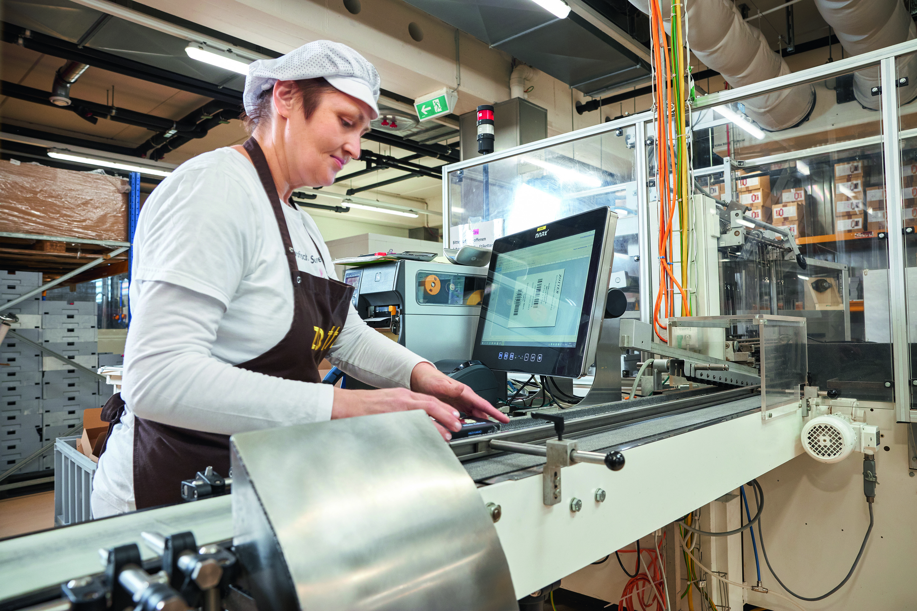 Noax-Industrie-PCs unterstützen durch die  leistungsstarken Prozessoren auch alle  Logistikprozesse bei Zotter.